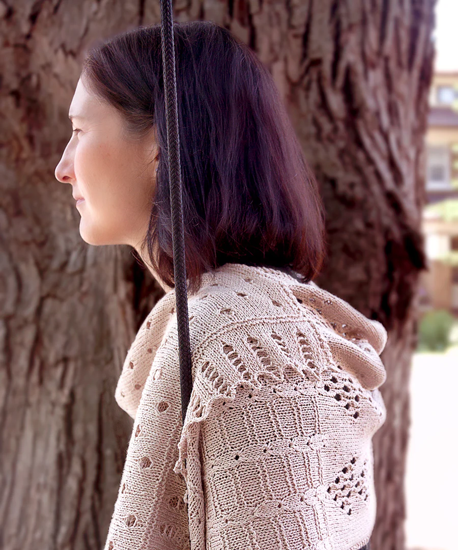 Scarves, shawls and cowls